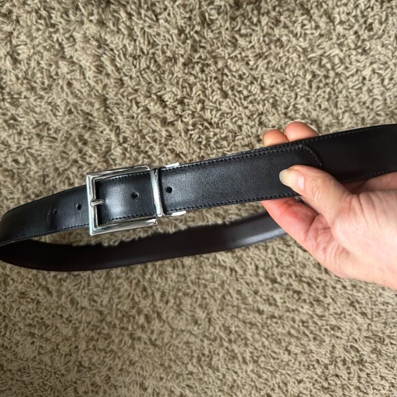 Banana Republic Men's Black leather belt - Picture 1 of 5